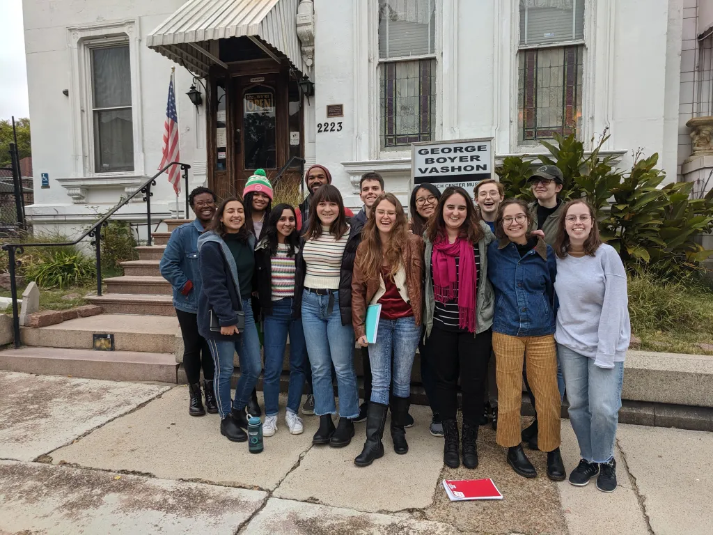 Kling Fellows posed together outside the museum