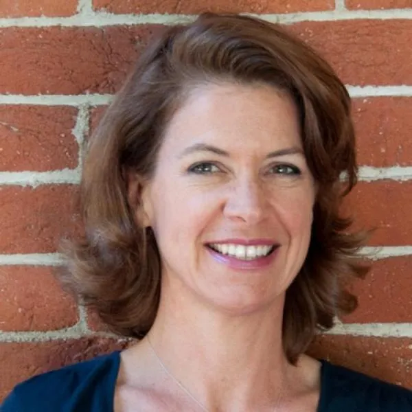 Lorraine Bayard de Volo